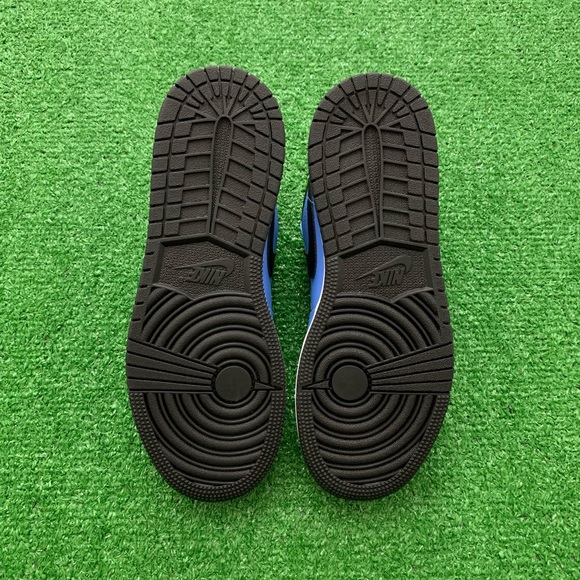 -Edm- 💠*NEW* Air Jordan 1 Low “University Blue” (GS) - Picture 8 of 11